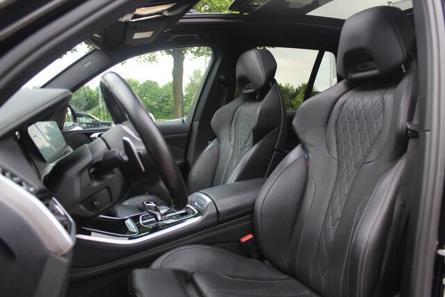 BMW X5 xDrive45e High Exe. M Sport / Trekhaak / Panoramadak / 360Camera / 21'' / Laser LED / Keyless / Skylounge / M Stoelen / Softclose / Stoelventilatie / Dodehoek / DAB / Luchtvering / Stuurverwarming / ACC
