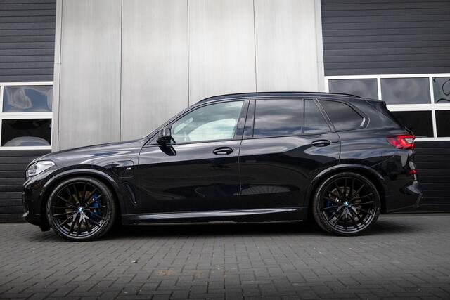 BMW X5 xDrive45e 394 PK High Executive M-Sportpakket / Pano-Dak/ Lucht-Vering/ Sky-Lounge/ Laser/ Keyless/ Head-Up/ Soft-Close/ 360-Camera/ 22'' LMV