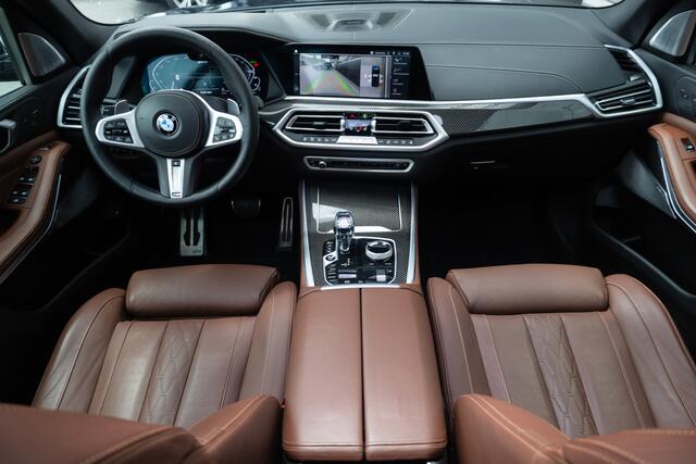 BMW X5 xDrive45e 394 PK High Executive M-Sportpakket / Pano-Dak/ Lucht-Vering/ Sky-Lounge/ Laser/ Keyless/ Head-Up/ Soft-Close/ 360-Camera/ 22'' LMV