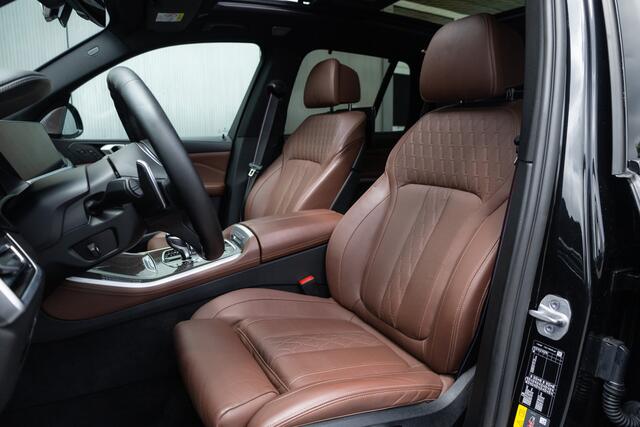 BMW X5 xDrive45e 394 PK High Executive M-Sportpakket / Pano-Dak/ Lucht-Vering/ Sky-Lounge/ Laser/ Keyless/ Head-Up/ Soft-Close/ 360-Camera/ 22'' LMV