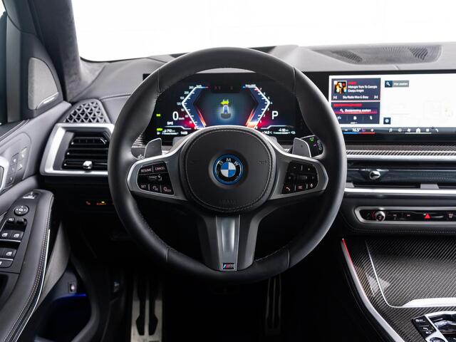 BMW X5 xDrive50e | M Sportpakket Pro | Innovation Pack | Comfort Access | Soft-Close | Stoelverwarming | Stoelventilatie | Stoelmassage | Harman Kardon | 22'' | Trekhaak