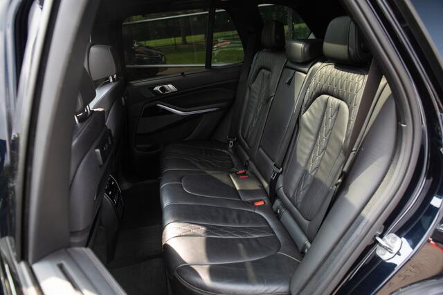 BMW X5 xDrive40i High Executive M-Sport , Pano dak, Softclose, Laser, Luchtvering, VOL!