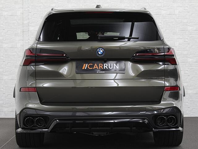 BMW X5 50e 490pk M-Pro Individual | ACC | 360 | Carbon | Stoelventilatie | 22" | Softclose | TH | Panodak | Comfort Seats | Driving Prof. | Park Prof. | Comfort plus | Manhattan met Tartufo Merino! Fabr. Gar. 06-2027 | NL-Auto | BTW.