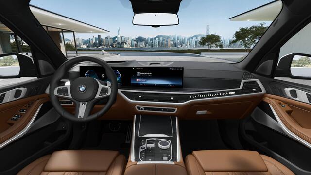 BMW X5 xDrive50e High Executive M Sport Automaat / Panoramadak Sky Lounge / Trekhaak / Massagefunctie / Bowers & Wilkins / Parking Assistant Professional / Soft-Close / Active Steering
