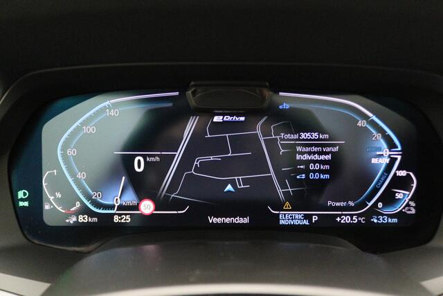 BMW X5 xDrive45e High Executive Panoramadak, 360° Camera, Head-Up, H&K, ACC, Luchtvering, Trekhaak, 21"