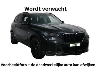 bmw-x5-xdrive50e--driving-assistan