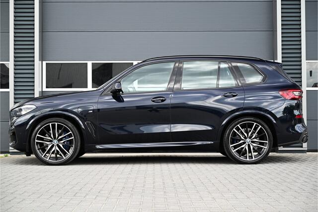 BMW X5 xDrive45e M-SPORT / PANO / HARMAN KARDON / 360 CAMERA / COMFORTSTOELEN / NL AUTO / 1E EIGENAAR