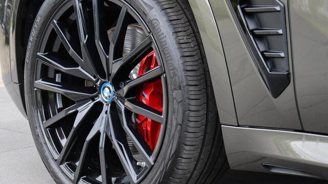 BMW X5 xDrive50e M-Sport Pro | Sky Lounge | Bowers & Wilkins | Stoelventilatie | Carbon | Head-up | Trekhaak