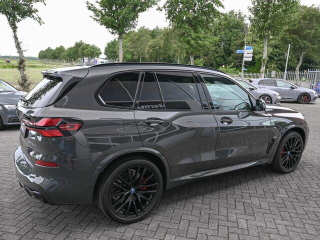 BMW X5 xDrive50e 489pk M-Sportpakket Black optic Ind-Dravit! Lucht Pano Zetels Tr-Haak HUD 22-Inch VOL!