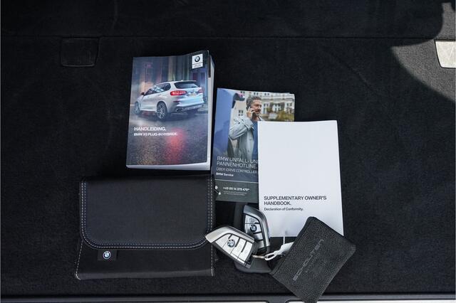 BMW X5 xDrive45e High Ex M-Sport Pro Shadow Pano Laser Luchtvering Trekhaak