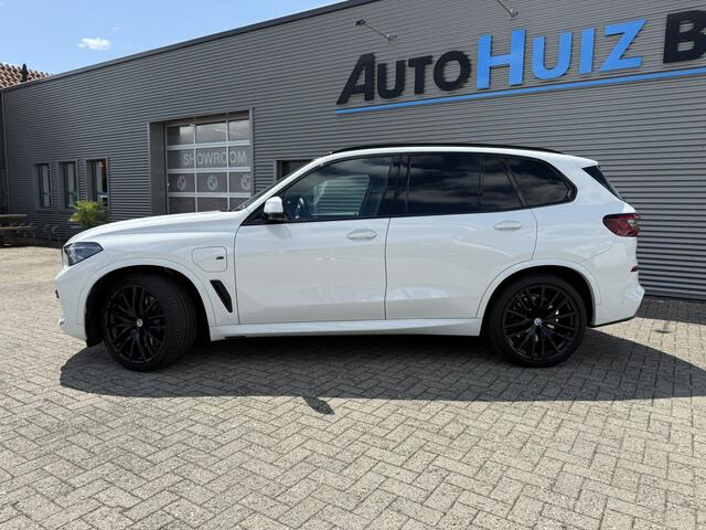 BMW X5 xDrive45e High Executive M Sport Panoramadak Laser Licht Trekhaak 22 Inch ACC Harman-Kardon Keyless Entry Head-Up Display Carplay