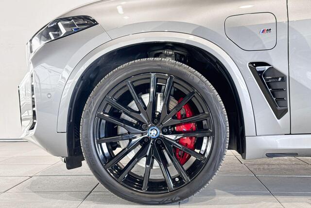 BMW X5 xDrive50e M Sportpakket Pro / Innovation Pack / Travel Pack / 22 inch LM M Dubbelspaak