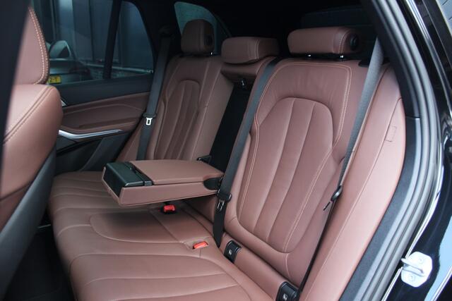 BMW X5 xDrive45e M Sport | Pano | H&K | Trekhaak | HUD | High Executive