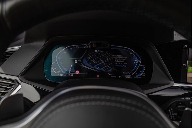 BMW X5 xDrive45e High Executive Schuif/kantel Pano | Adapt. Cruise | Laser LED | Comfort stoelen | 360 Camera