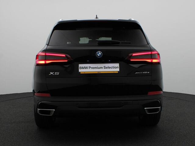 BMW X5 xDrive45e Executive | Integral Active Steering | Panoramadak | Elektrisch Verstelbare Stoelen | Driving Assistant Professional | Bowers & Wilkins | 19''
