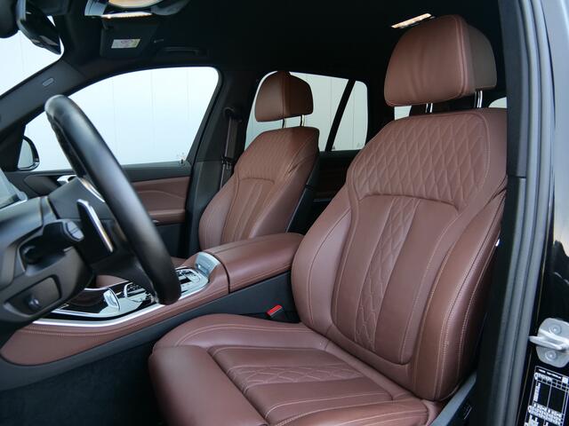 BMW X5 xDrive45e High Executive M-pakket Automaat Trekhaak / Vierwielsturing / Luchtvering / Head-Up