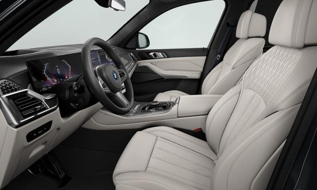 BMW X5 xDrive50e High Exe | M-Sport Pro | 22" | Special Request Frozen Black | Sky Lounge Panorama | Trekhaak | Co-Pilot | Soft-Close