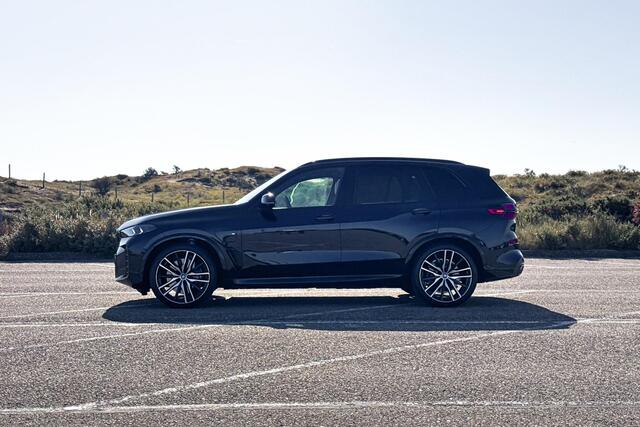 BMW X5 xDrive50e | M Sport | Glazen Panoramadak | Stoelventilatie | Trekhaak | Bowers & Wilkins