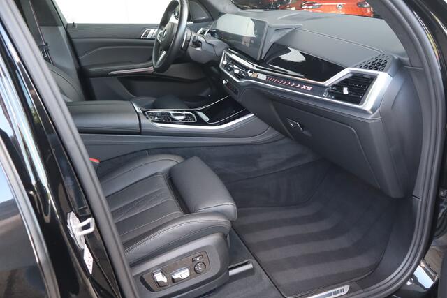 BMW X5 xDrive50e Launch Edition NL-Auto!! Sky Lounge I Massage I Stuur + Stoelverwarming
