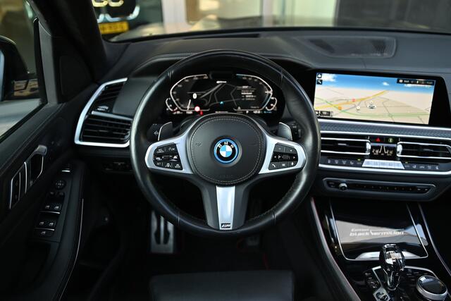 BMW X5 xDrive45e Black Vermilion Edition Automaat / Panoramadak / Adaptief onderstel / Stoelventilatie / Laserlight / Head-Up / Comfort Access / Gesture Control / BMW Live Cockpit Professional