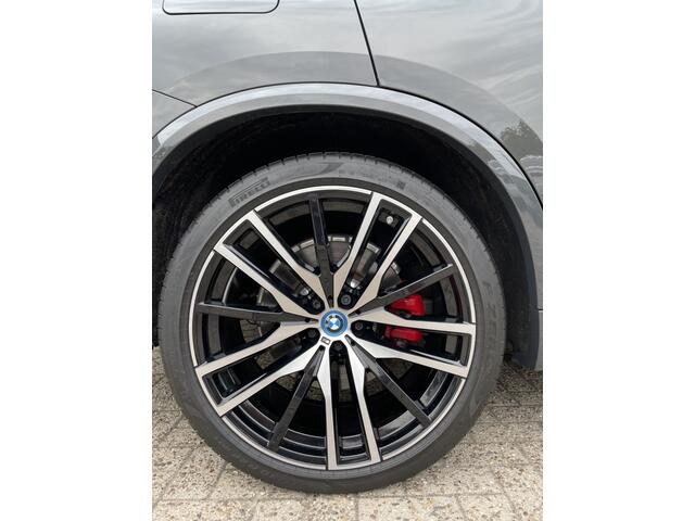 BMW X5 X5 xDrive45e M Sport voorzien van alle opties!