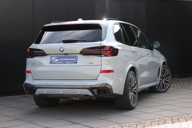 BMW X5 xDrive50e | M SPORT | LEDER | MEMORY | H&K | PANO-DAK | HEAD-UP | SOFT-CLOSE | TREKHAAK | 360° CAMERA | CRUISE | NAVI | FULL OPTIONS