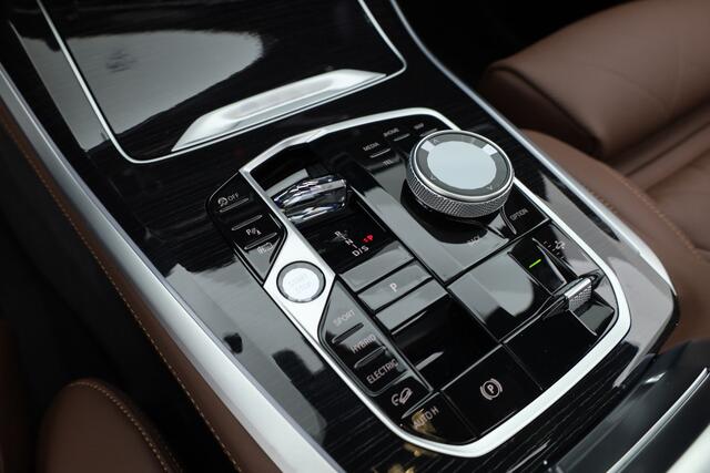 BMW X5 xDrive50e M Sport | Pano | Soft Close | HUD | Luchtvering | Harman Kardon | 22' | Stoelventi. | Massage