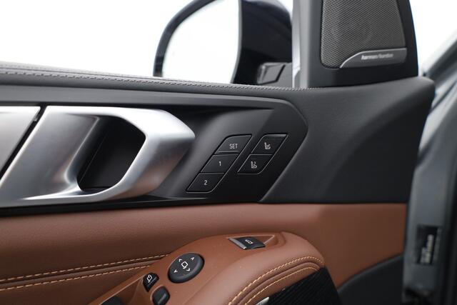 BMW X5 xDrive50e M Sport | Pano | Soft Close | HUD | Luchtvering | Harman Kardon | 22' | Stoelventi. | Massage