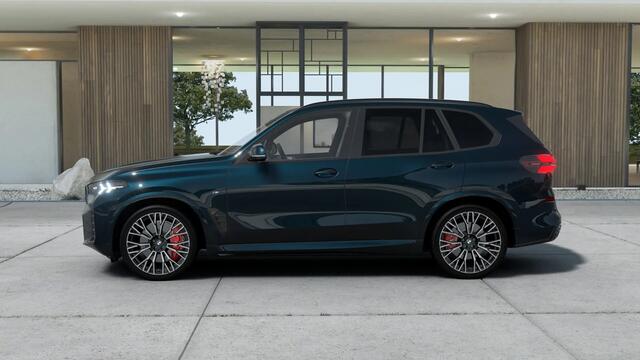 BMW X5 xDrive50e High Executive M Sport Automaat / Panoramadak Sky Lounge / Trekhaak / Parking Assistant Professional / Active Steering / Adaptieve LED / Comfort Access