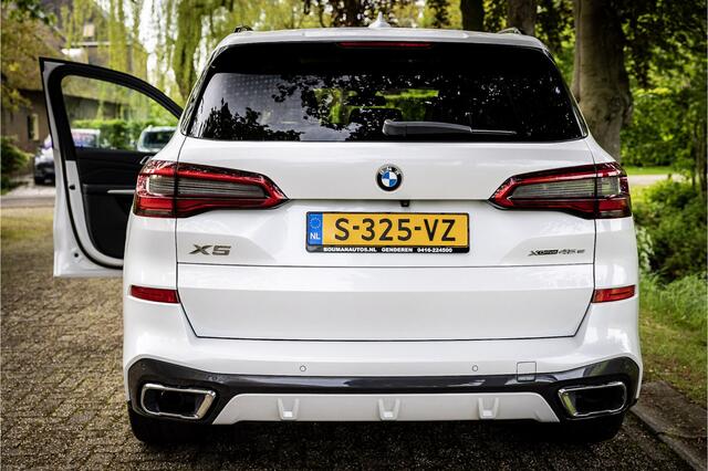 BMW X5 xDrive45e M Sport Parelmoerwit Individual Panorama 360 Camera 22" Trekhaak