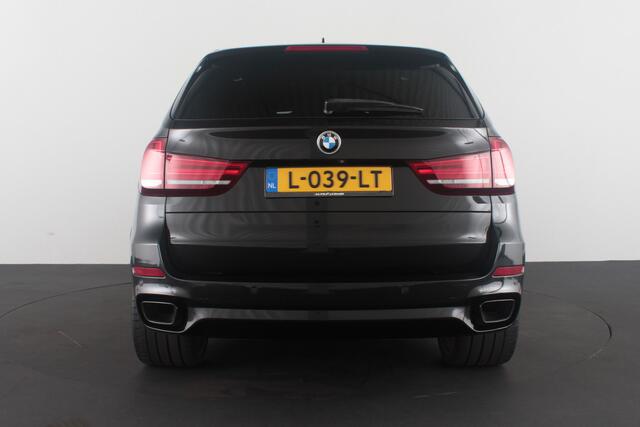 BMW X5 M50d 7p. 381pk > 7-zit/Standkachel/22 inch/Head-up display/shadow-line...