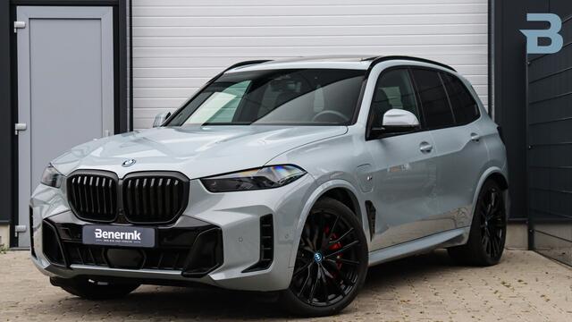 BMW X5 xDrive50e M-Sport Pro | Massage | Sky Lounge | Head-up | Soft-Close | Harman/Kardon | Trekhaak | Carbon