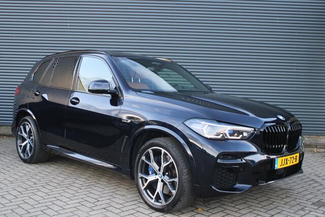 BMW X5 xDrive45e M-Sport Laser PanodakStoelventilatie incl. Massage Head-Up Adaptive-Cruis Meesturende-achteras