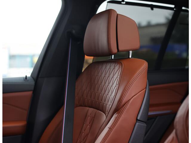 BMW X5 50e xDrive | Skylounge - Trekhaak - Tartufo