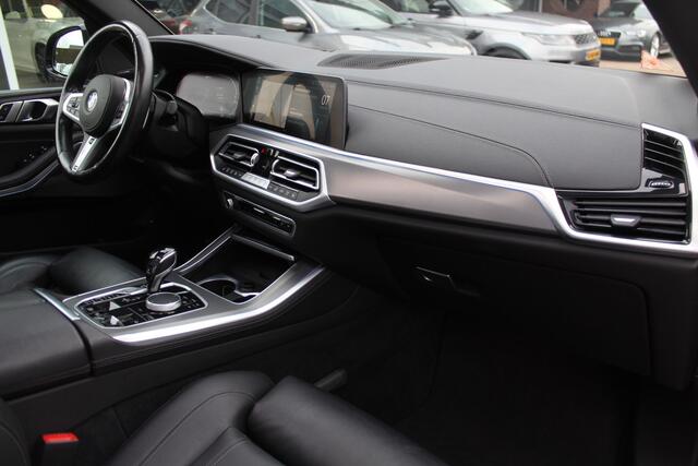 BMW X5 xDrive45e High Exe. M Sport / Trekhaak / Panoramadak / 360Camera / Head-up / Harman Kardon / 20'' / Laser LED / Dodehoek / ACC / Leder / Stoelventilatie / Stoelverwarming 4x / Stuurverwarming