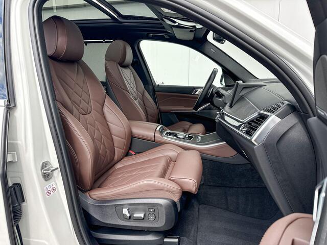 BMW X5 xDrive50e Launch Edition | Selections | Innovation Pack | M Sport | Trekhaak
