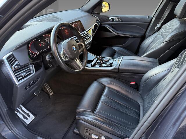 BMW X5 xDrive45e M Sportpakket | Trekhaak met elektrisch wegklapbare kogel | Glazen panoramadak | Driving Assistant Professional | HIFI System Harman Kardon