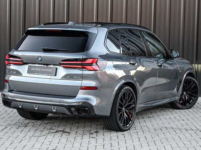 BMW X5 XDRIVE 50e | M-SPORT PRO | LUCHTVERING | HARMAN/KARDON | HEAD-UP | COMFORT ACCESS | SOFT-CLOSE | TREKHAAK | ICONIC GLOW | M-SPORT BRAKE | PANORAMADAK | COMFORT SEATS | AMBIANCE INTERIEUR | ADAPTIVE LED | DRIVING ASSISTANT PROF. | DAB+ | HARMAN/KARDON |