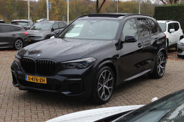BMW X5 xDrive45e High Exe. M Sport / Trekhaak / Panoramadak / 360Camera / Head-up / Harman Kardon / 20'' / Laser LED / Dodehoek / ACC / Leder / Stoelventilatie / Stoelverwarming 4x / Stuurverwarming