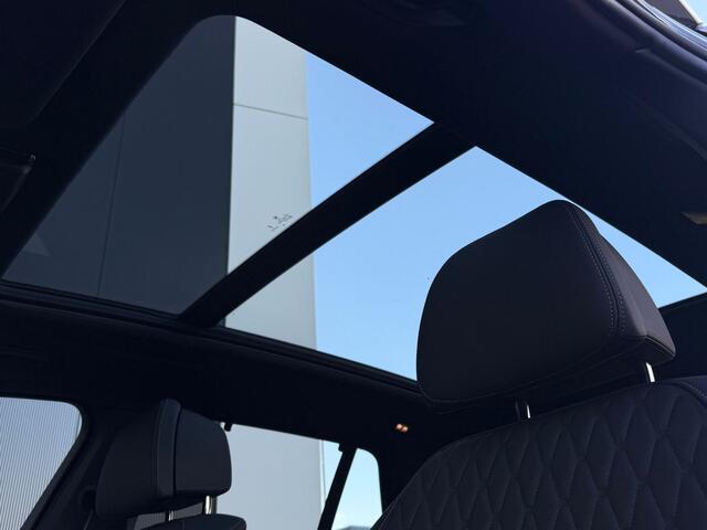 BMW X5 xDrive50e M Sport Pro Dravitgrau Panodak Harman Kardon Carbon Trekhaak Dealer Onderhouden