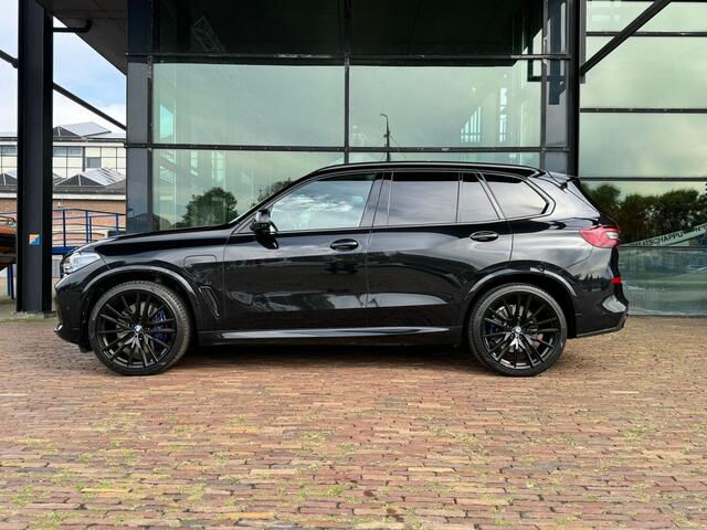 BMW X5 45e M Sport | Full Options | Laserlights | 22" | Night Vision | Massage | Sky Lounge | 4WD Besturing