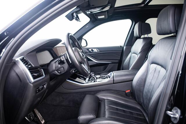 BMW X5 xDrive45e High Executive M Sport - Panoramadak - Comfortstoelen - Warmte Comfort Pack Voor - Getinte Ruiten - Head up - Comfort Access - BMW Laserlight - Parking Assistant - Active Cruise Control -