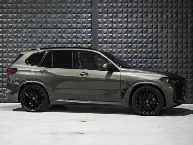 BMW X5 xDrive50e |Pano | 21"| Trekh. | H/K | Servo | Iconic | Vent. | Memo | Drive Pro | Travel | Innovatie |