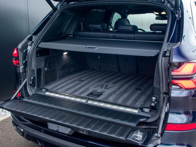 BMW X5 xDrive50e | M Sport | Achteras besturing | Schuif-/kantel Pano | Adapt. Cruise | Adapt. LED | Massage | Softclose | Head-up |