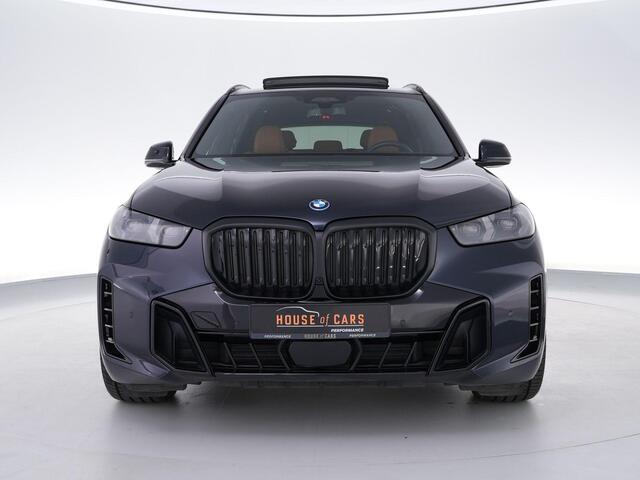 BMW X5 489pk xDrive50e |BTW-auto|M-sport|innovation pack|pano|Harman&Kardon|memory|HUD|Apple Carplay|360 camera|elek. trekhaak|iconic glow|luchtvering|blind spot|