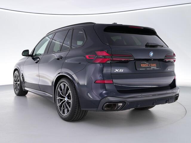 BMW X5 489pk xDrive50e |BTW-auto|M-sport|innovation pack|pano|Harman&Kardon|memory|HUD|Apple Carplay|360 camera|elek. trekhaak|iconic glow|luchtvering|blind spot|