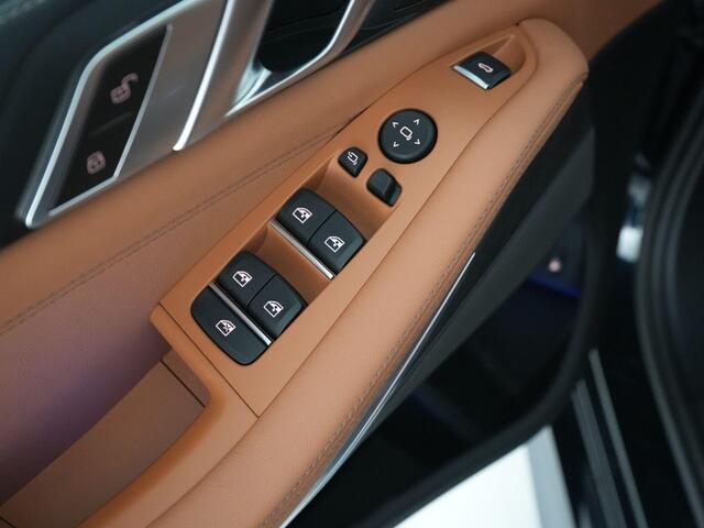 BMW X5 489pk xDrive50e |BTW-auto|M-sport|innovation pack|pano|Harman&Kardon|memory|HUD|Apple Carplay|360 camera|elek. trekhaak|iconic glow|luchtvering|blind spot|