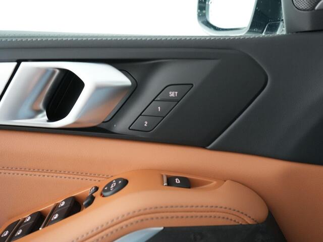 BMW X5 489pk xDrive50e |BTW-auto|M-sport|innovation pack|pano|Harman&Kardon|memory|HUD|Apple Carplay|360 camera|elek. trekhaak|iconic glow|luchtvering|blind spot|