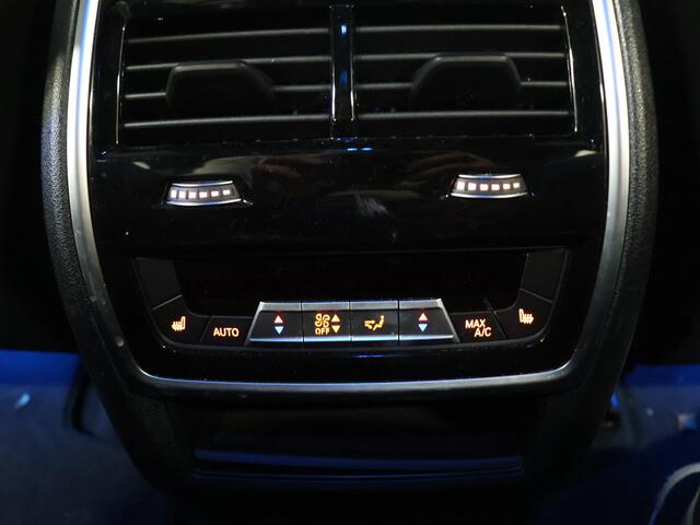 BMW X5 xDrive45e M Sport [MEMORY SEATS, APPLE CARPLAY, ANDROID AUTO, 360 CAMERA, PDC V+A, HUD, ADAPTIVE CRUISE CONTROL, SFEERVERLICHTING, STUURVERWARMING, STOELVERWARMING V+A, NIEUWSTAAT]