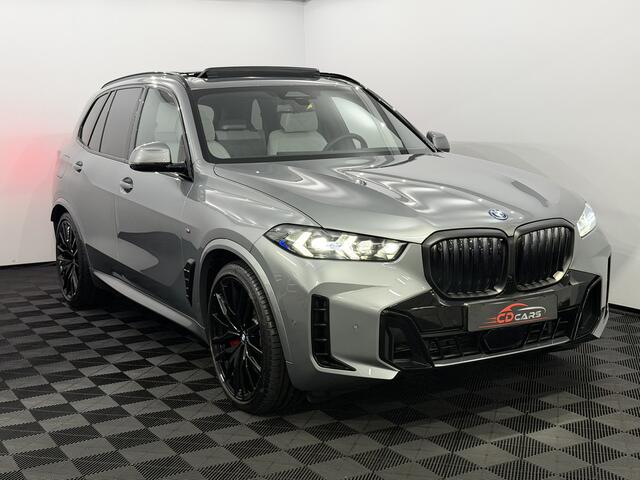 BMW X5 xDrive50e High Executive M-Sport Pano, 360 Camera, Harman/Kardon, Head-up display, Memory stoelen, Elektrische trekhaak, Stoelverwarming